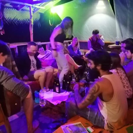 Хостел Tree House Cafe Элла Экстерьер фото